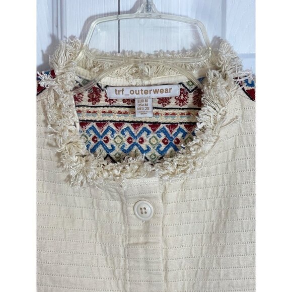ZARA TRF_OUTERWEAR Faux Quilted Ivory Jacket Medium Ethnic Sherpa Embroidery EUC - Picture 9 of 16